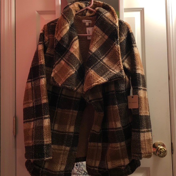 NWT plaid jacket - Picture 2 of 4